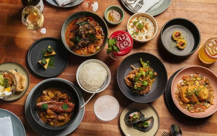 Review Restoran Hits dengan Menu Andalan Lezat