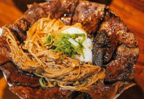 Review Restoran Viral Minggu Menu Unik Jadi Perbincangan